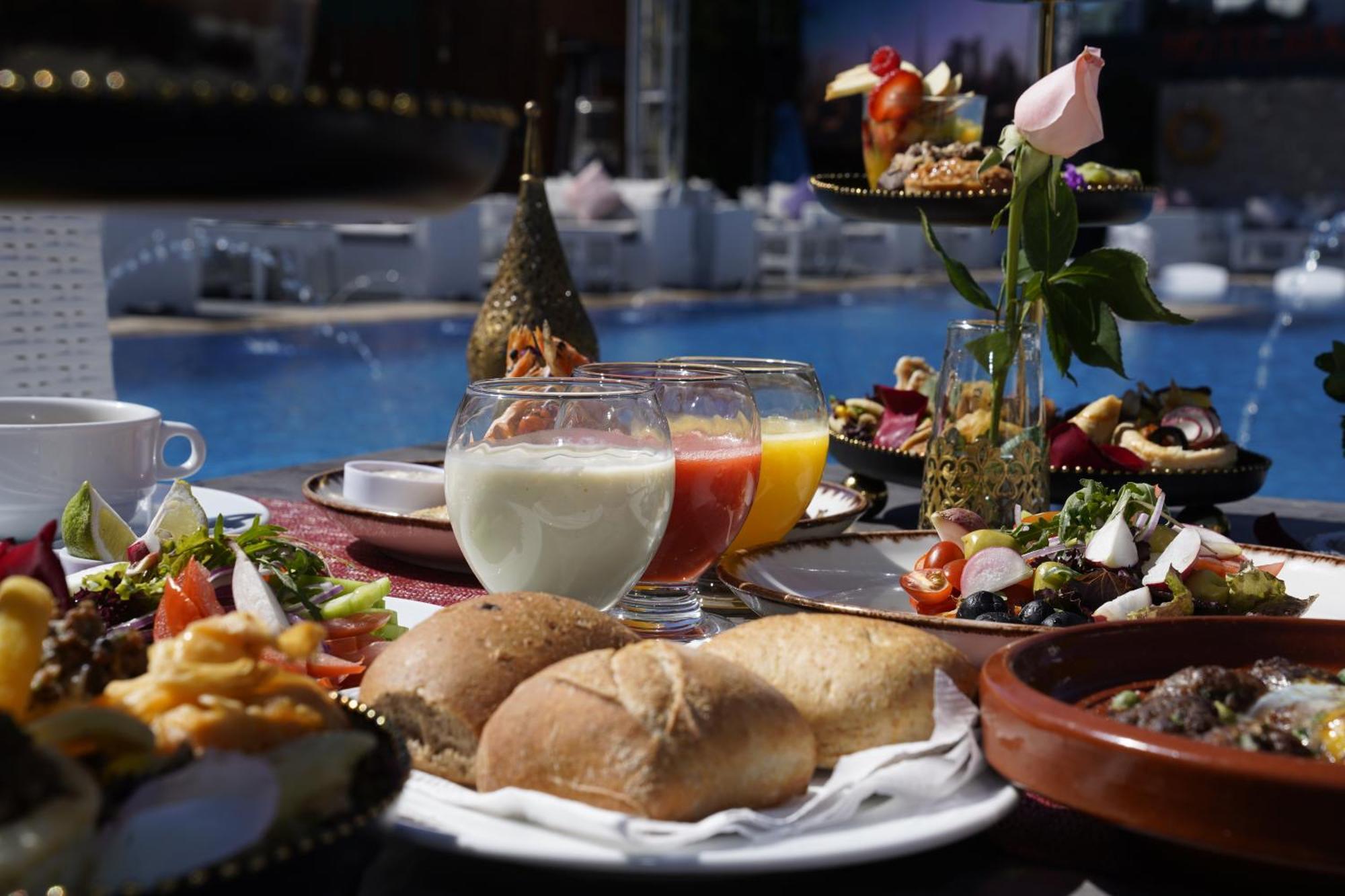 Mabrouk Hotel And Suites- Adult Only Agadir Esterno foto