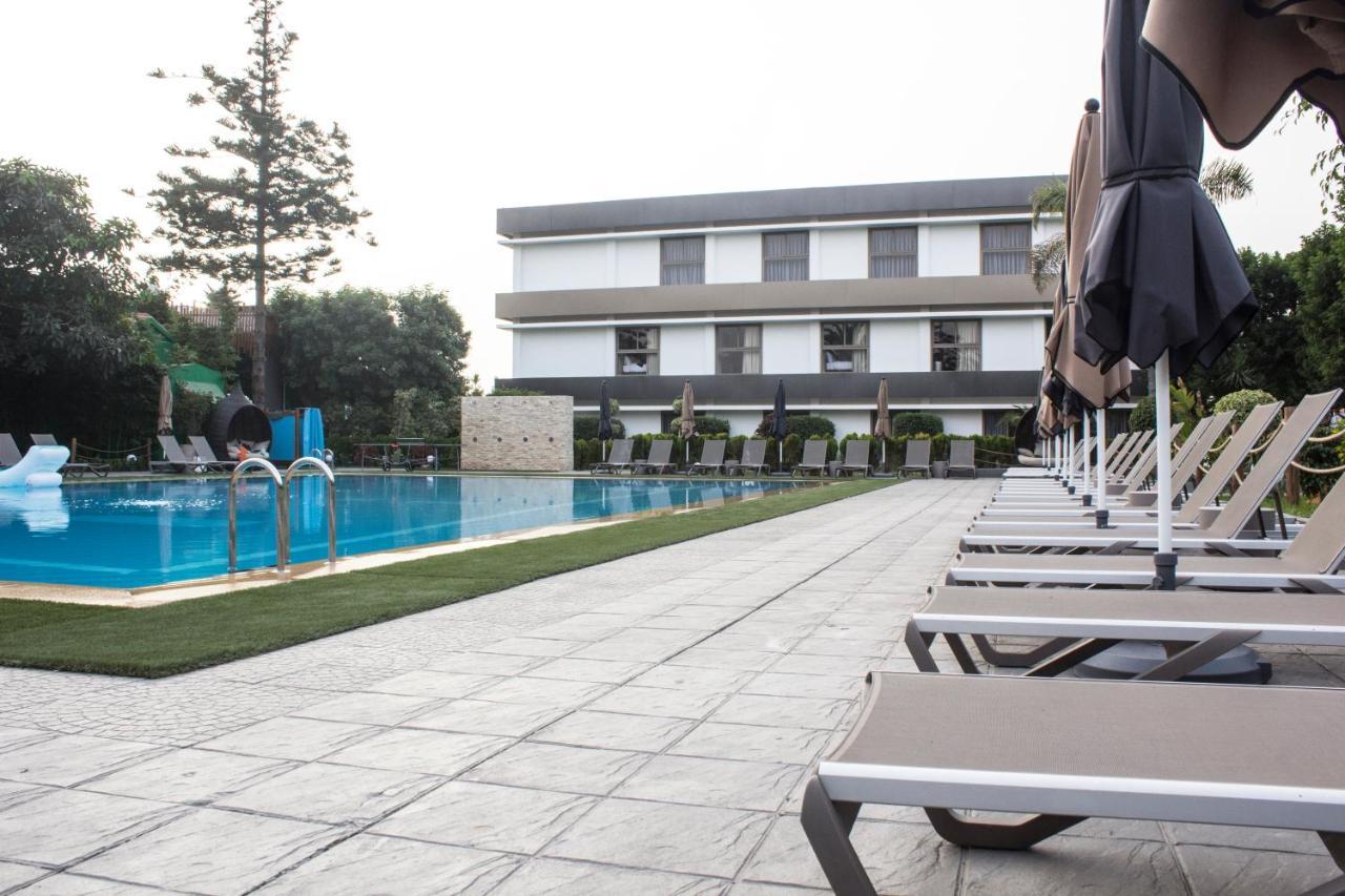 Mabrouk Hotel And Suites- Adult Only Agadir Esterno foto