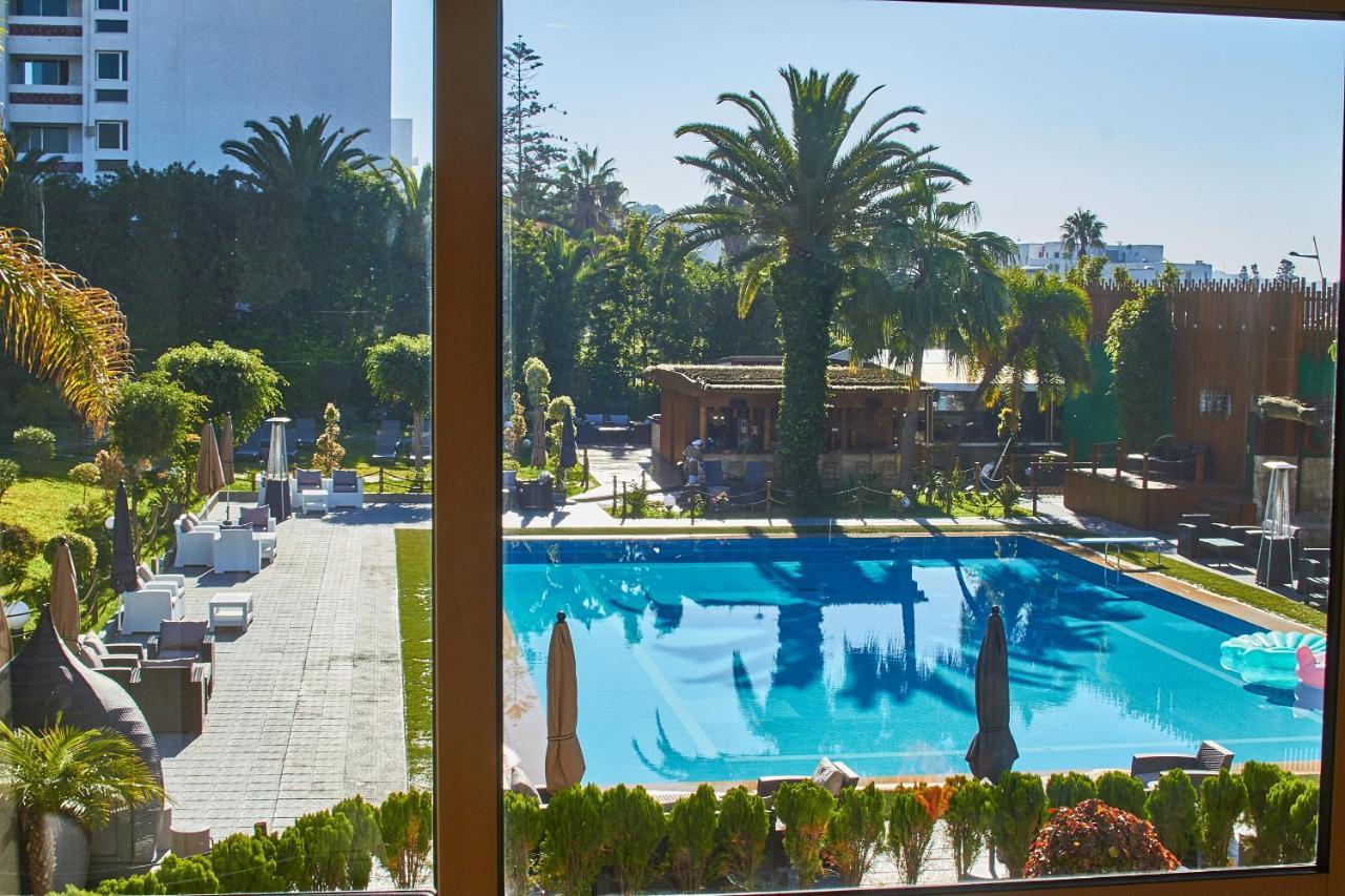 Mabrouk Hotel And Suites- Adult Only Agadir Esterno foto